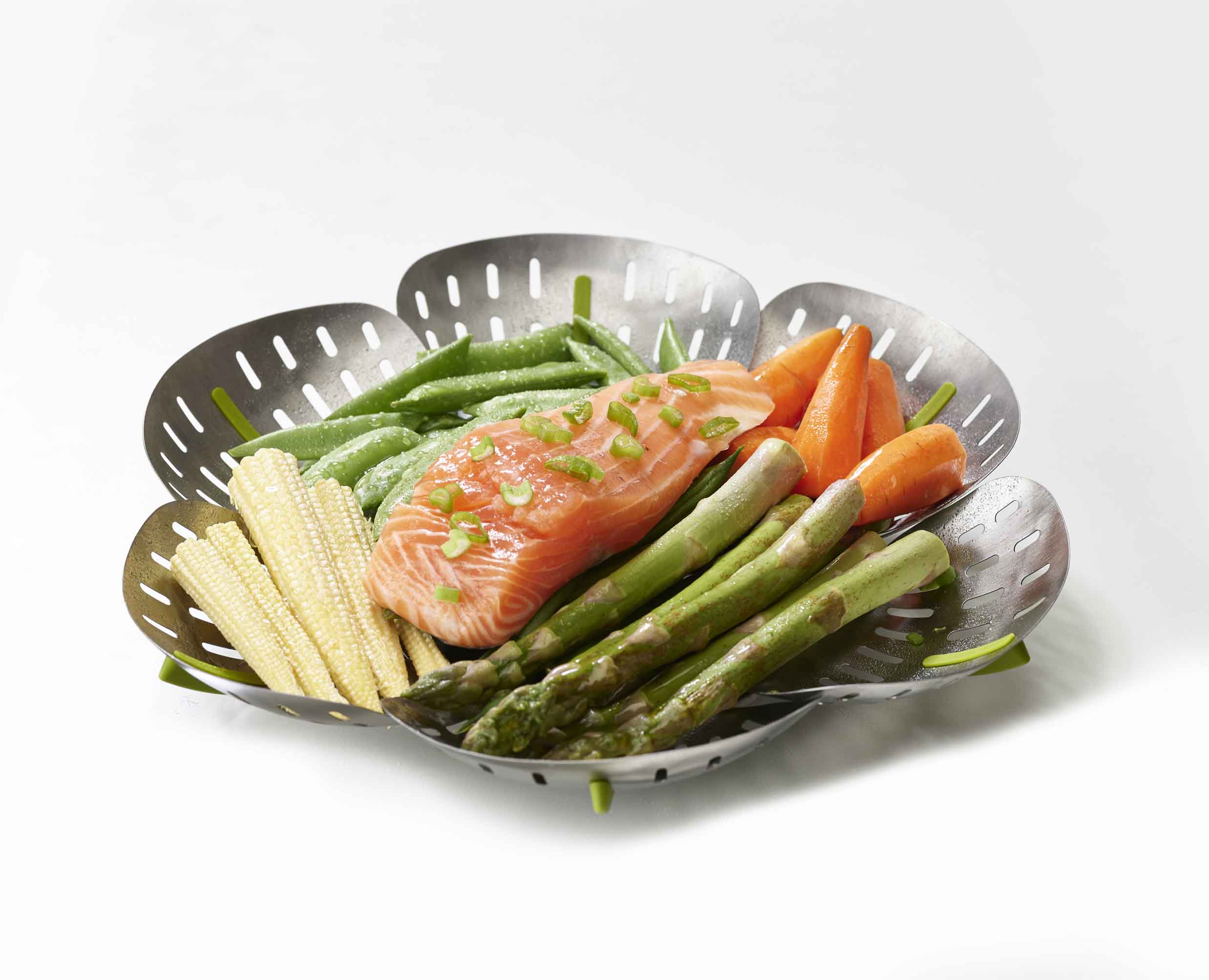 Bloom™ Stainless-steel Folding Steamer Basket - Image 6