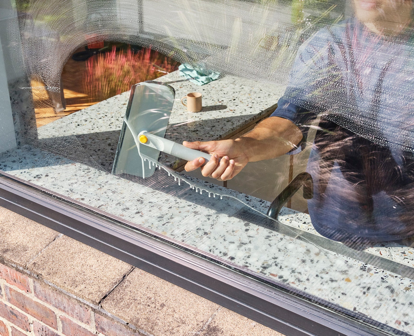 CleanTech™ 2-in-1 Glass Cleaning Tool - Image 3