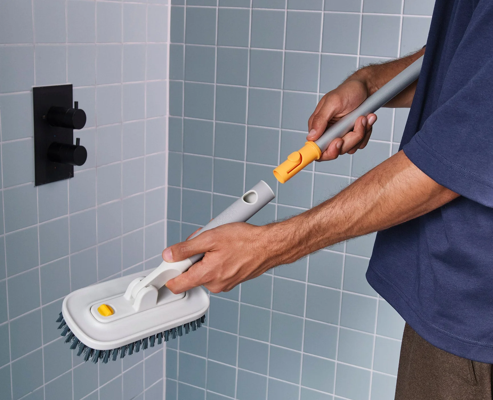 CleanTech™ 2-in-1 Tile Scrubber Tool - Image 5