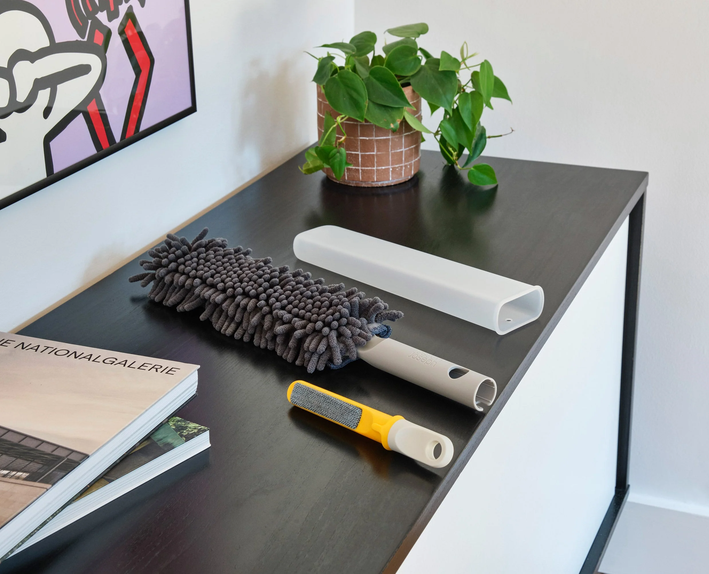 CleanTech™ 3-in-1 Duster with Storage Cover & Replacement Mit - Image 2