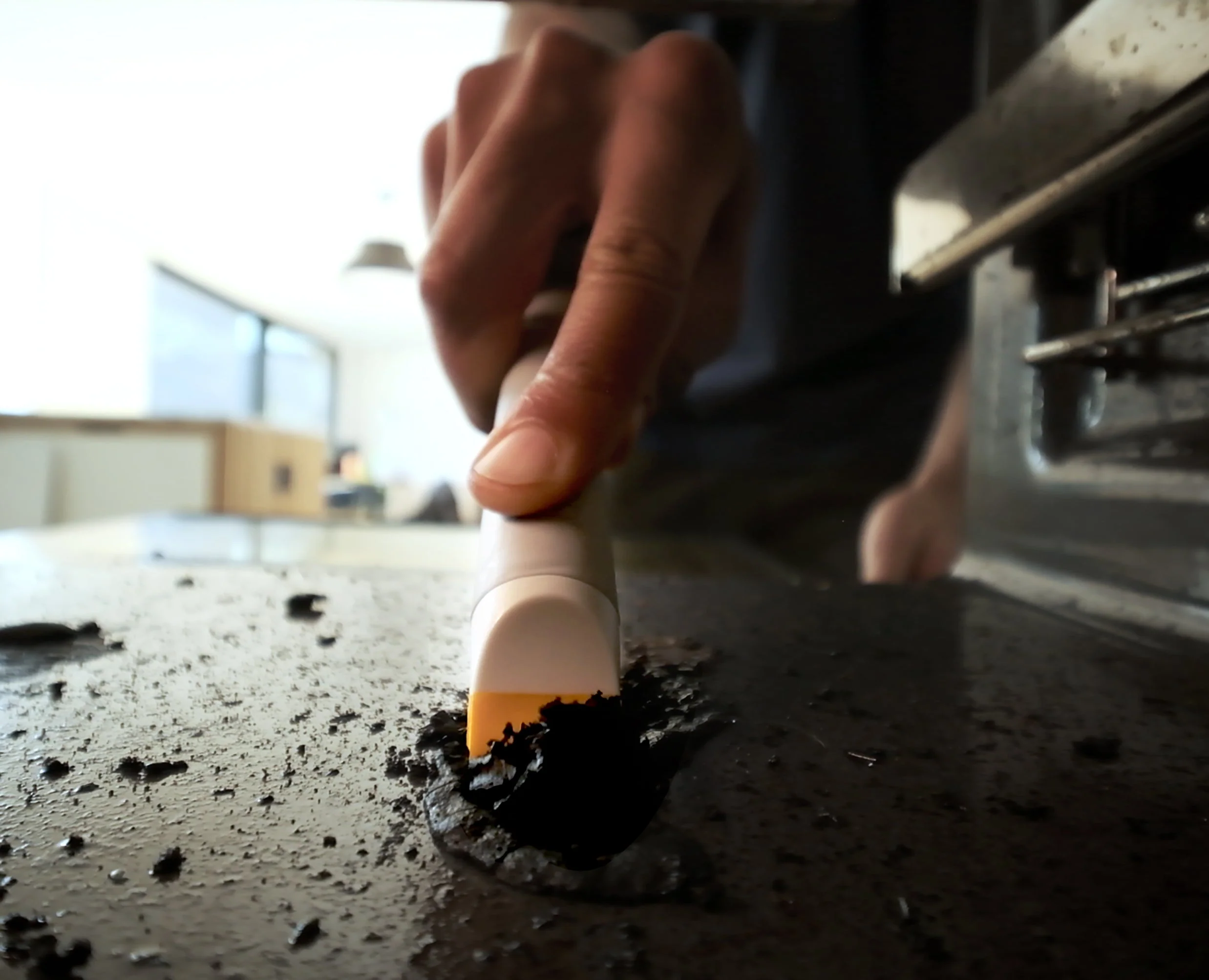 CleanTech™ 3-in-1 Spot Cleaning Tool - Image 4