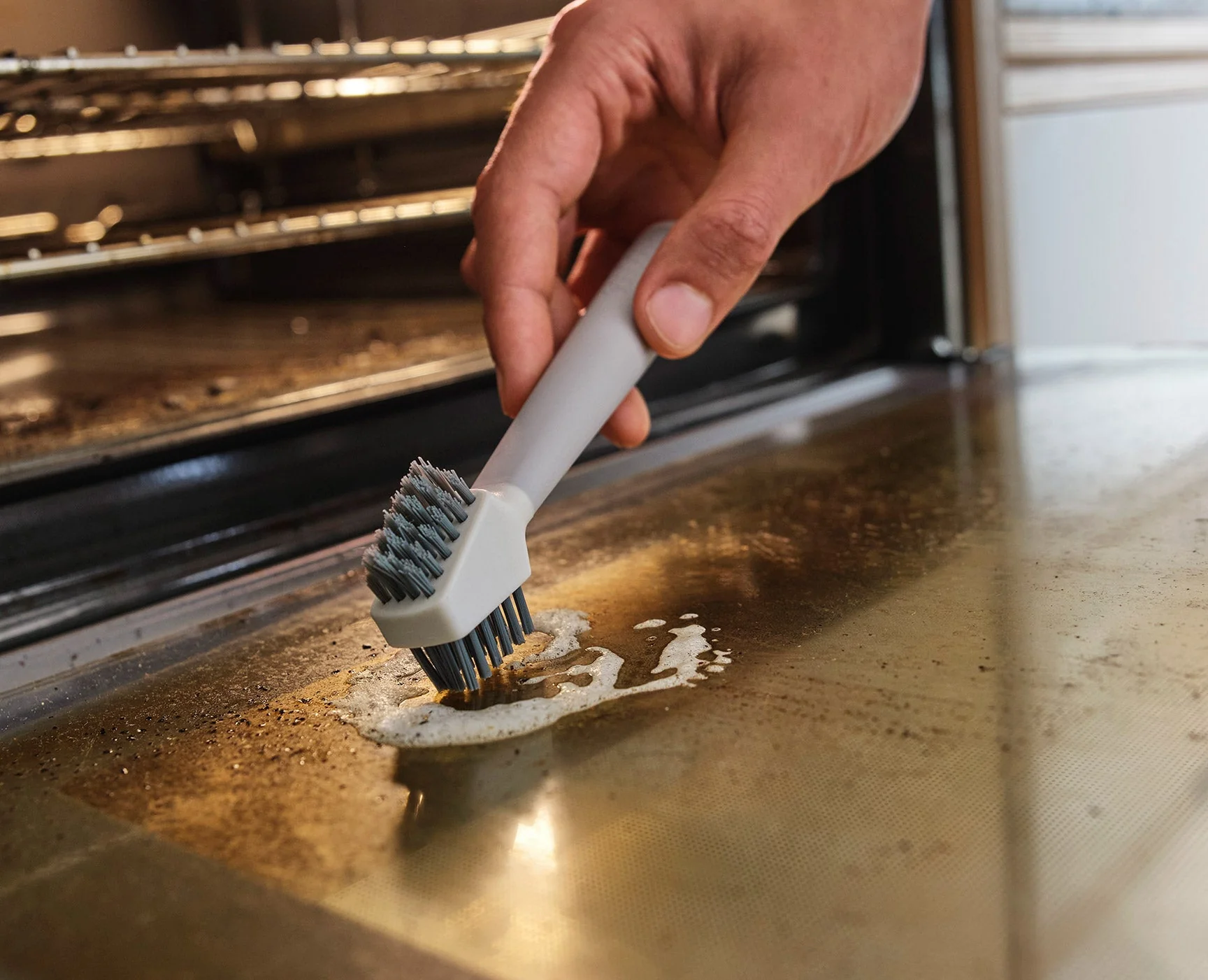 CleanTech™ 3-in-1 Spot Cleaning Tool - Image 5