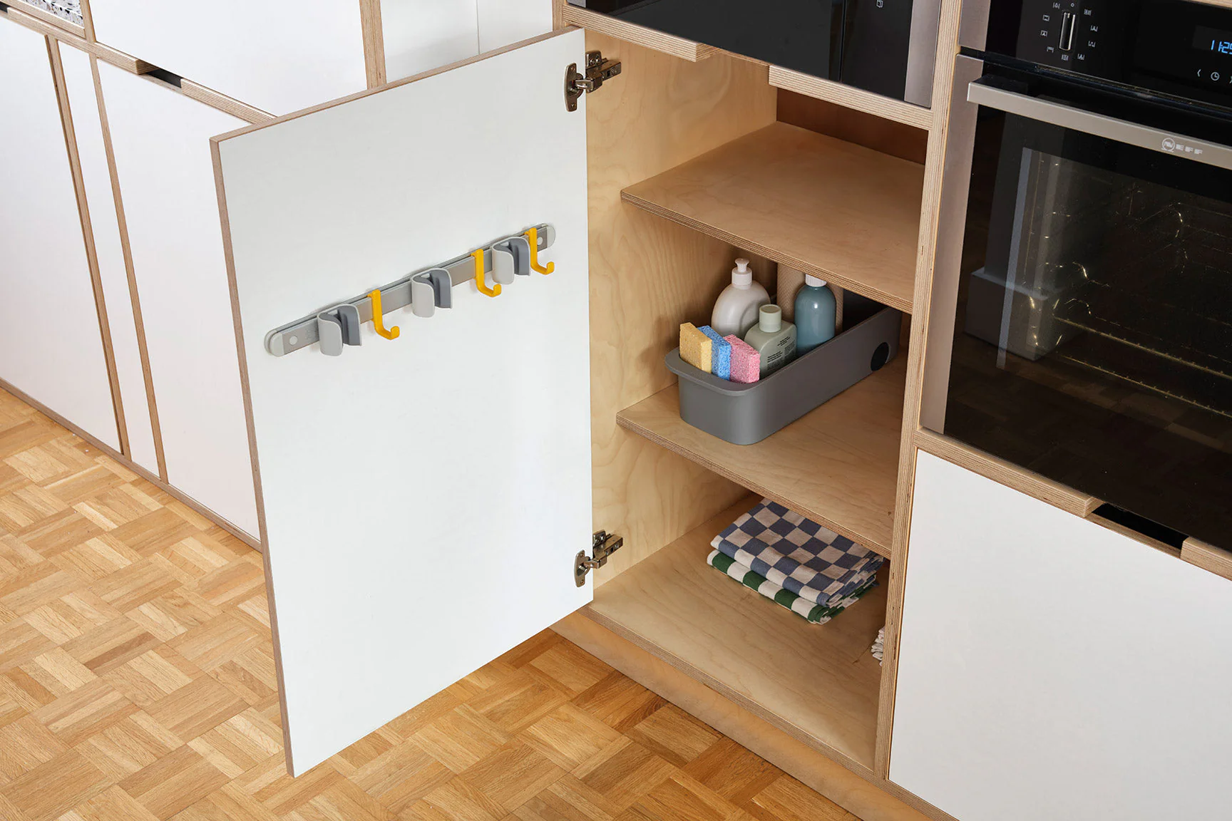 CleanTech™ Pole & Tool Organiser - Image 3