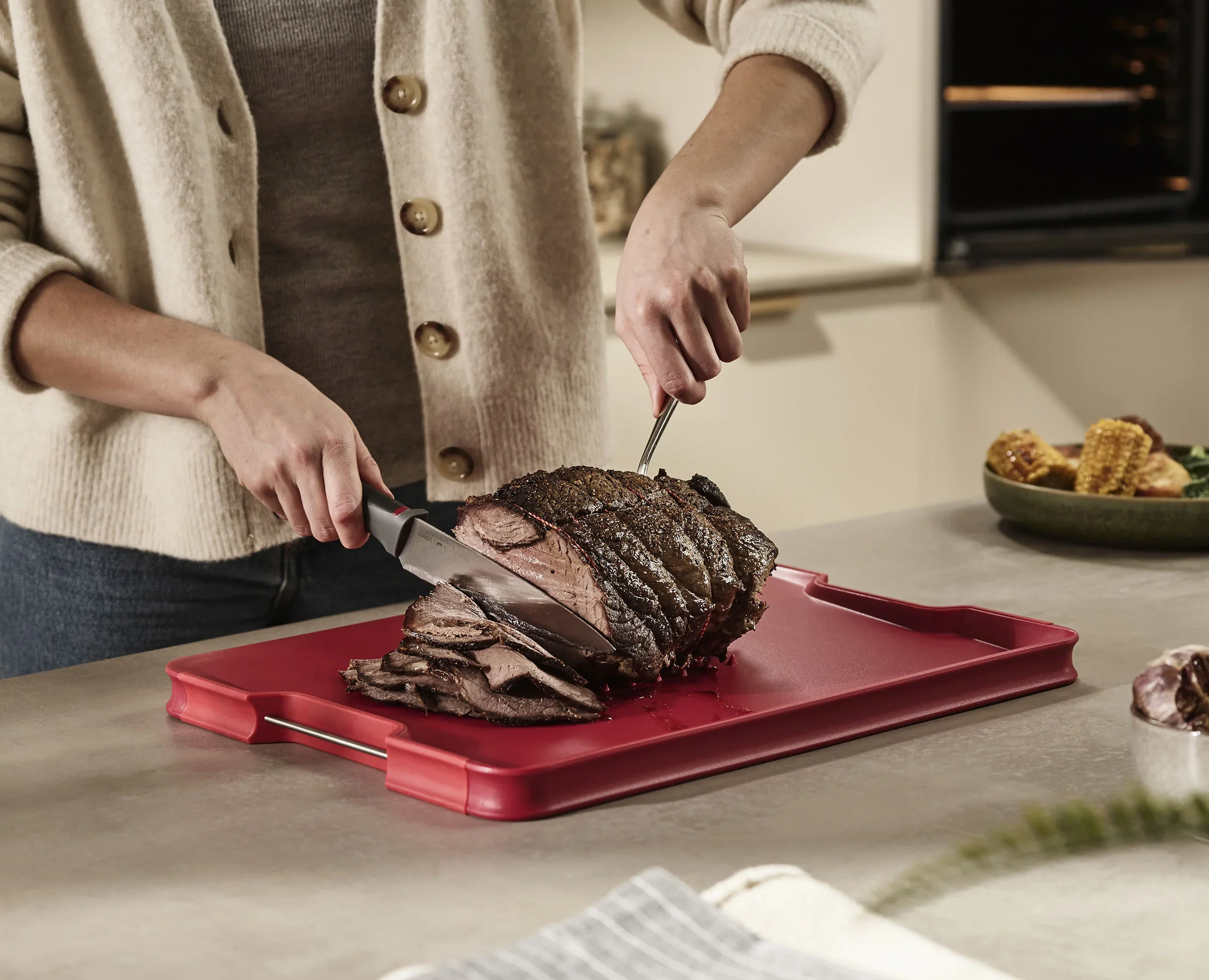 Cut&Carve⢠Plus Multi-function Red Chopping Board - Image 3