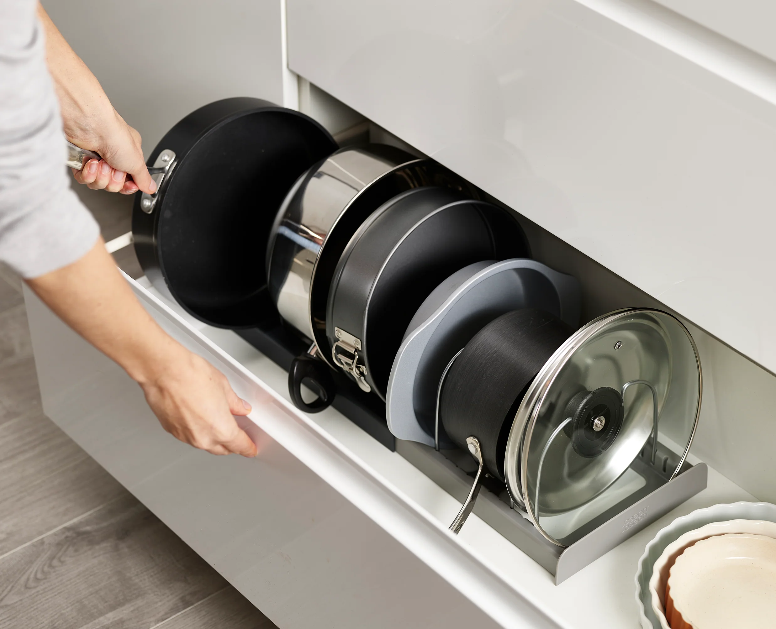 DrawerStore™ Grey Expanding Cookware Organiser - Image 3