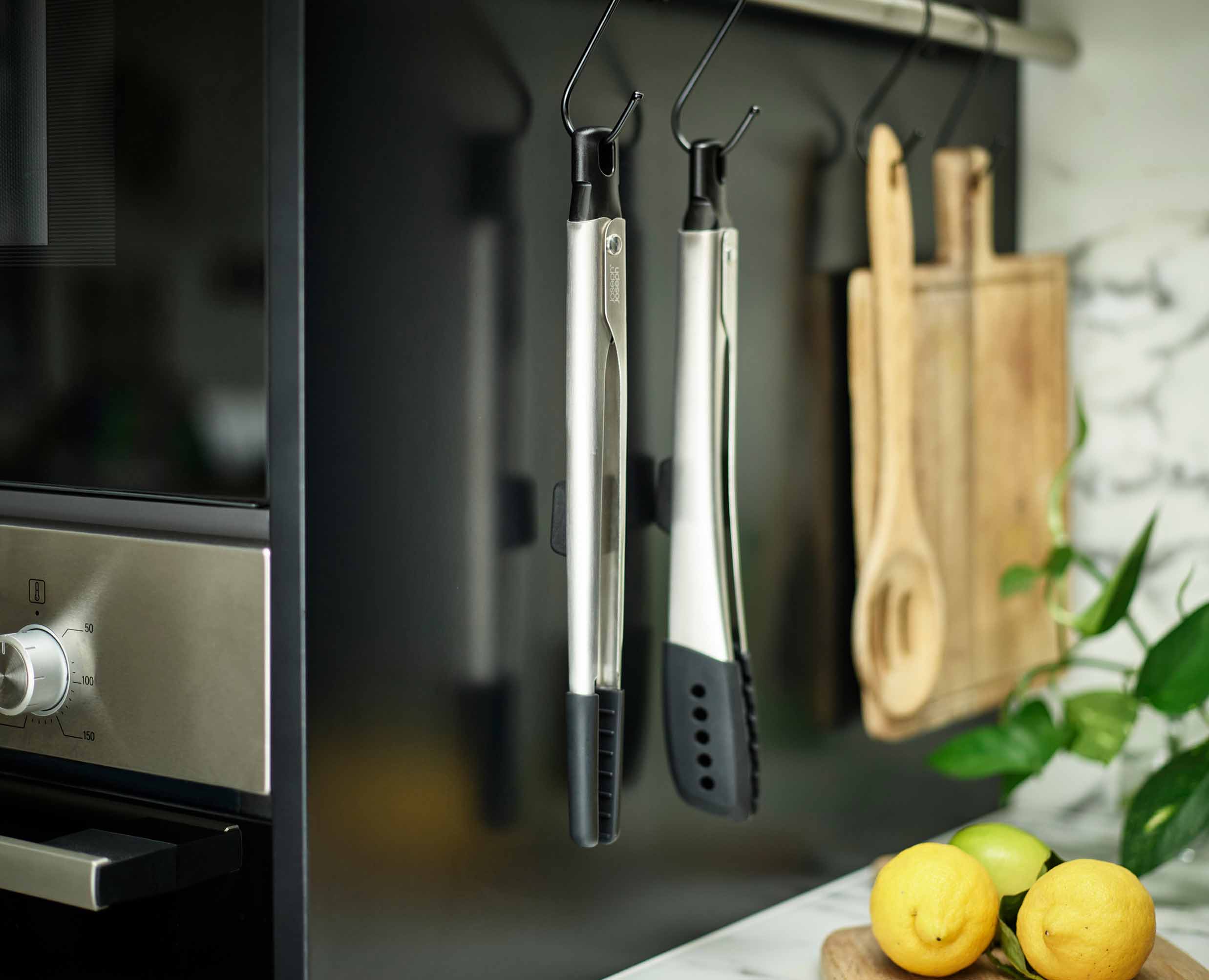 Elevate⢠Fusion 2-piece Stainless-steel Tong Set - Image 3
