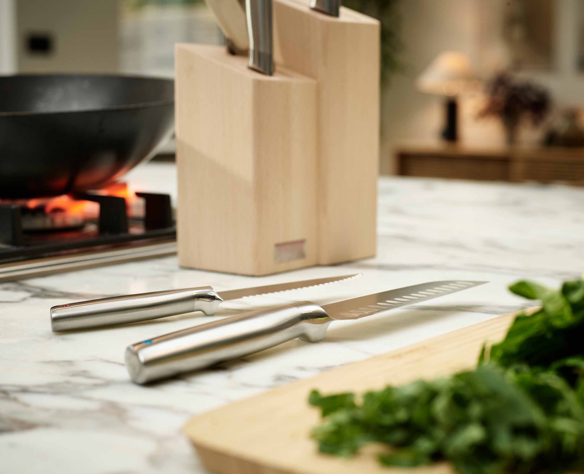 Elevate™ Fusion 5-piece Knife & Scissor Set with Beechwood Block - Image 5