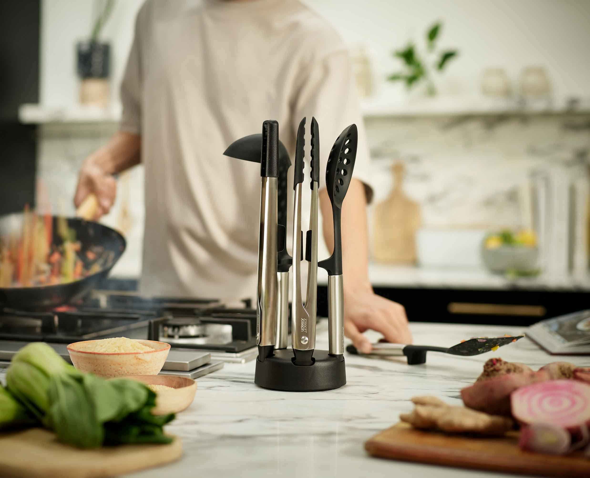 Elevate™ Fusion 5-piece Stainless-steel Utensil Set with Compact Stand - Image 3