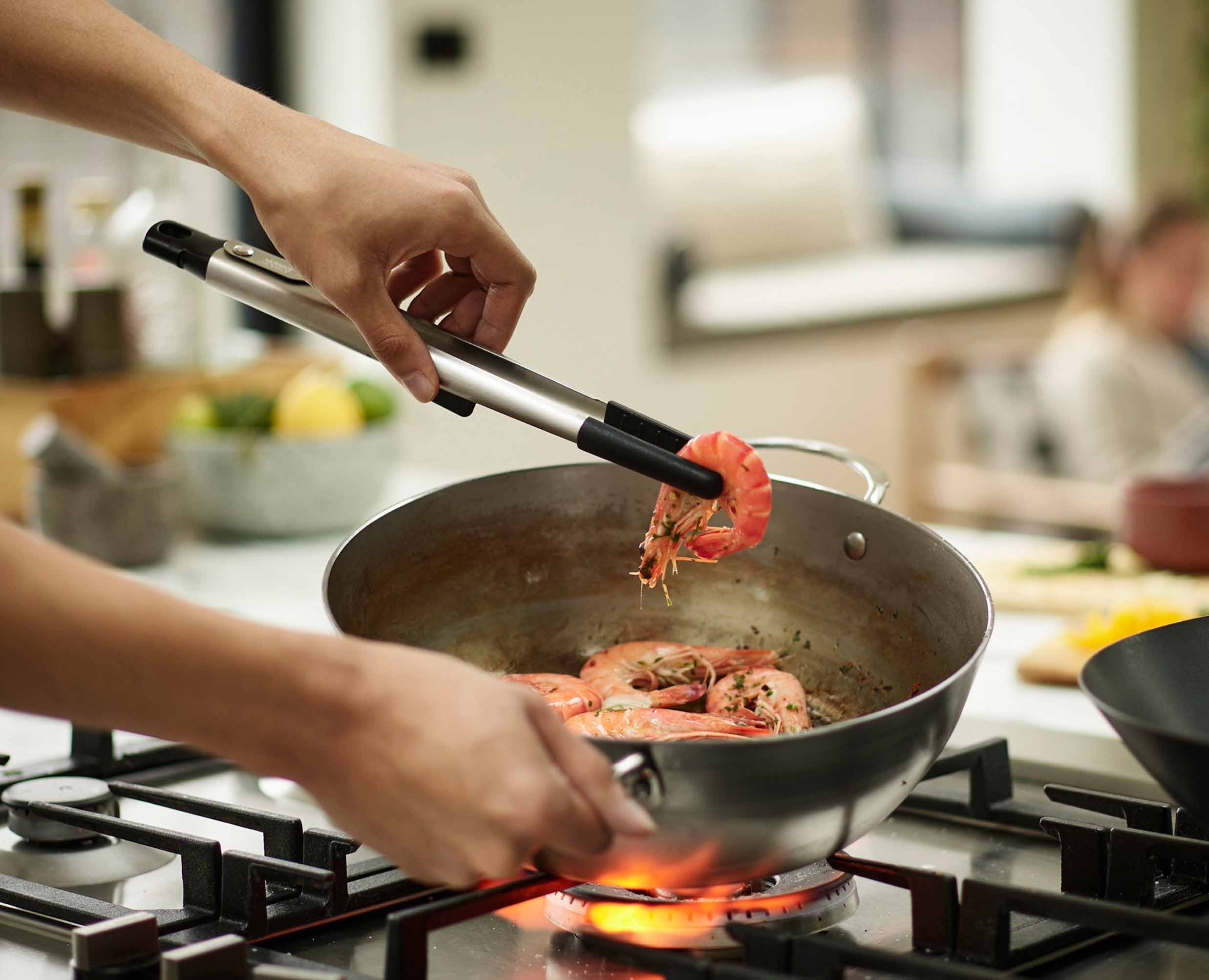 Elevate⢠Fusion Stainless-steel Precision Tongs - Image 3