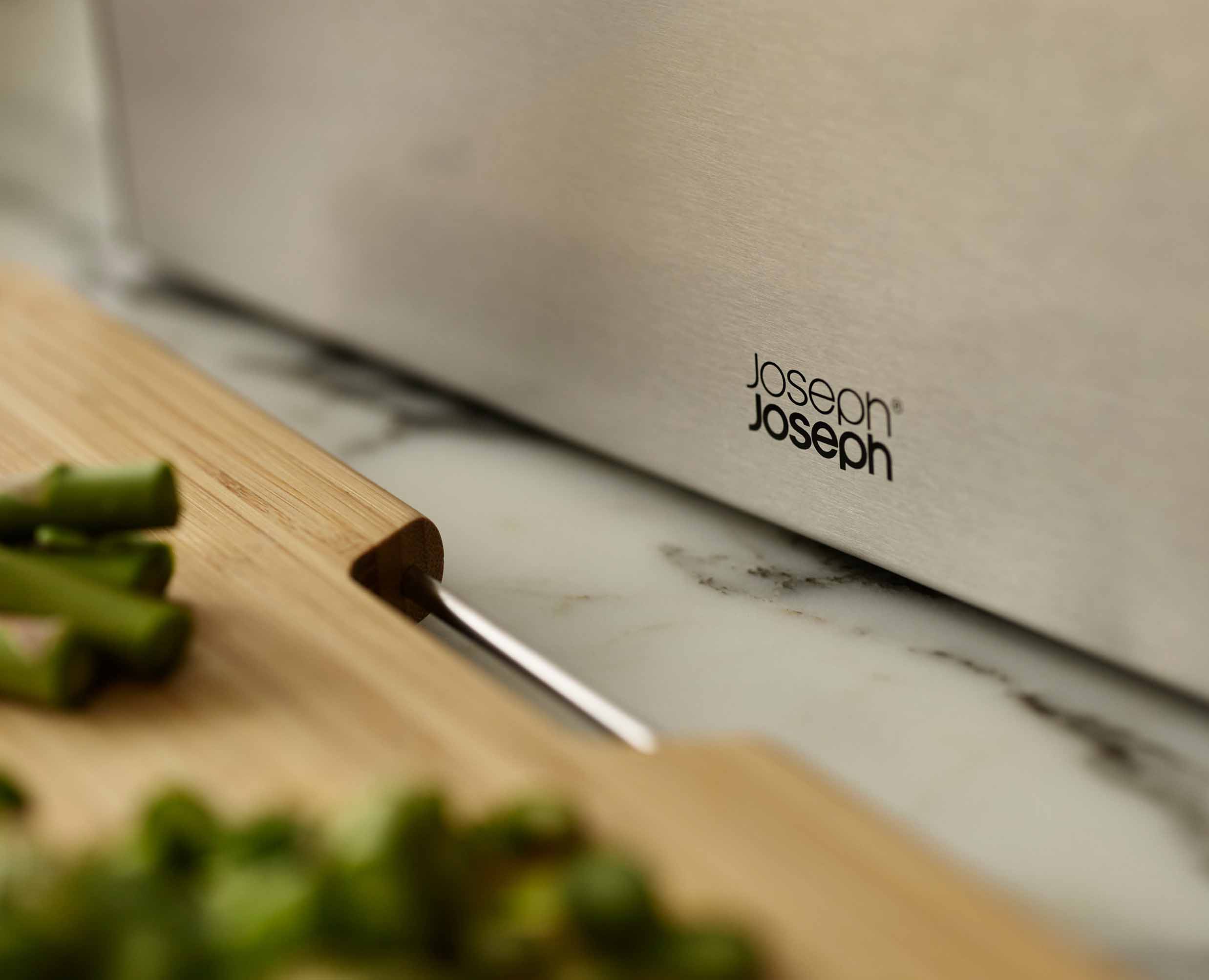 Folio™ Steel 3-Piece Bamboo Chopping Board Set with Stainless-Steel Case - Image 5