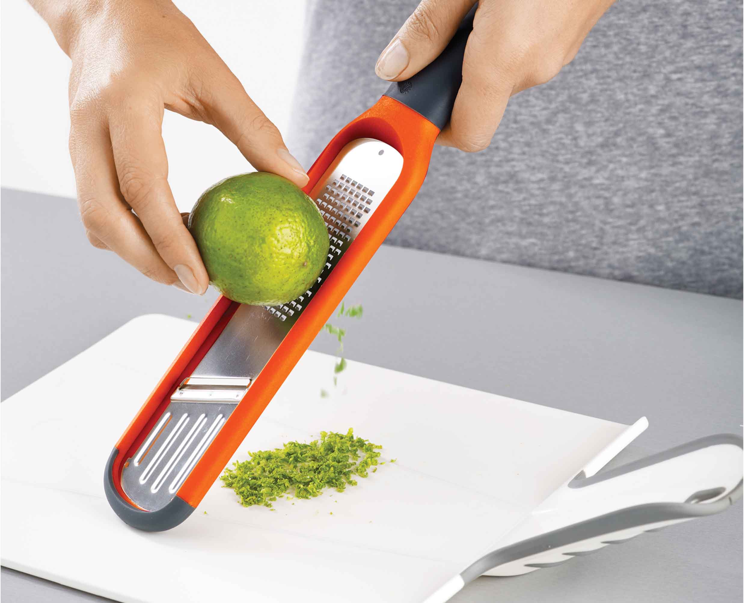 Handi-Grate⢠Orange 2-in-1 Mini Grater & Slicer - Image 6