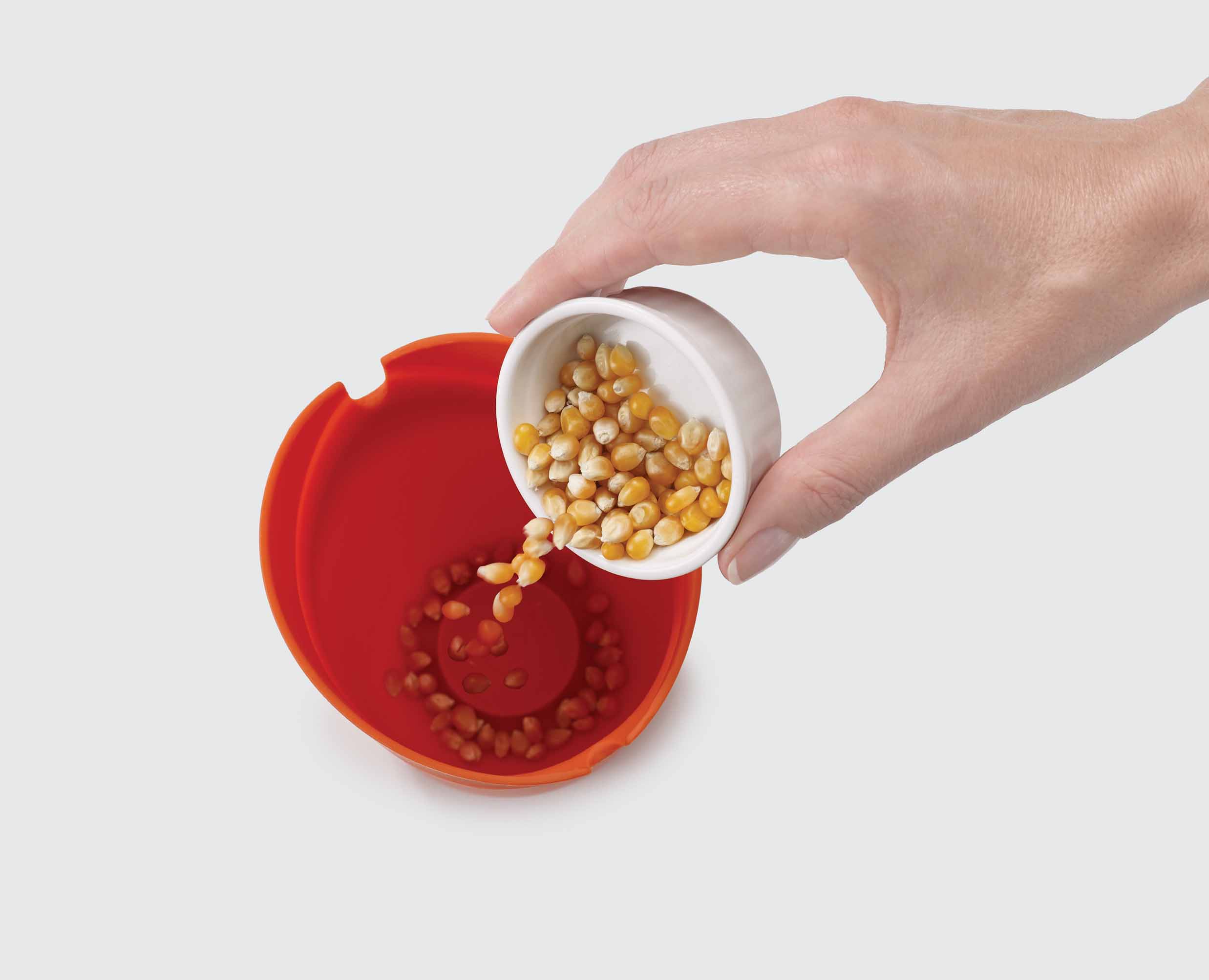 M-Cuisine⢠2-piece Orange Popcorn Maker Set - Image 4