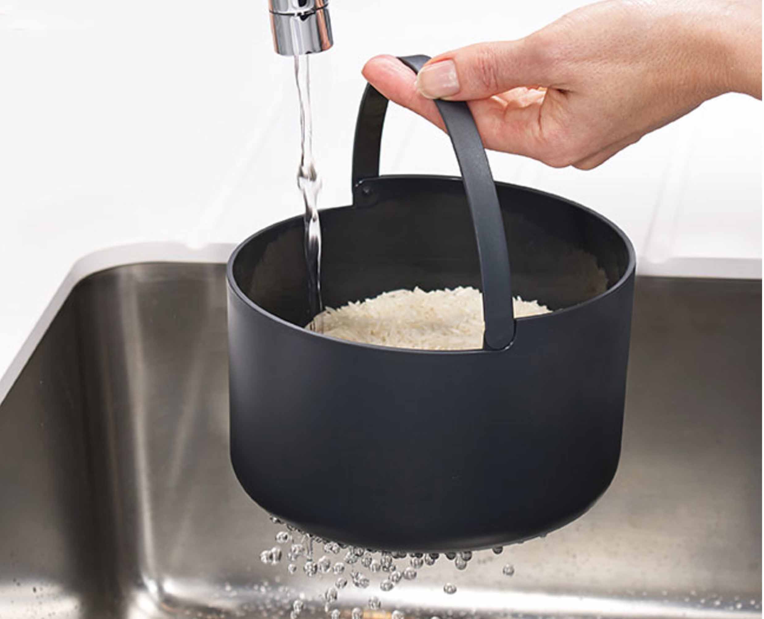 M-Cuisine⢠White Microwave Rice Cooker - Image 6