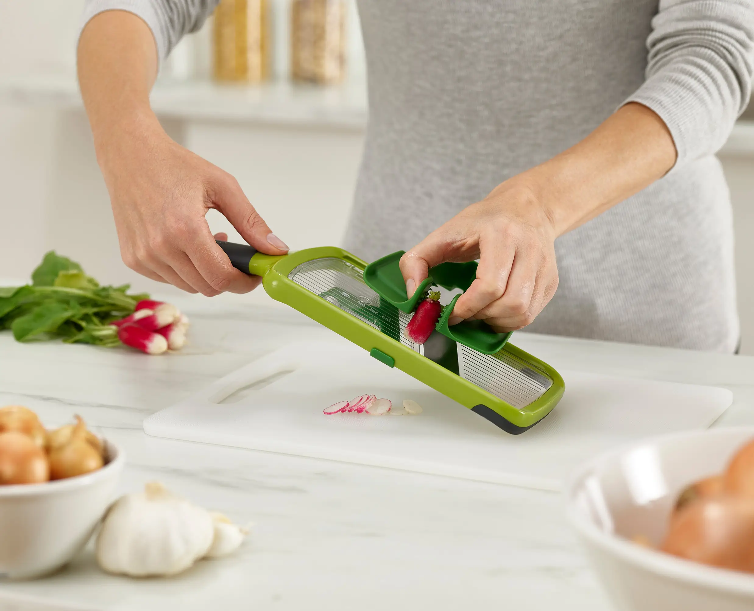 Multi-Grip Mandoline⢠Green - Image 3