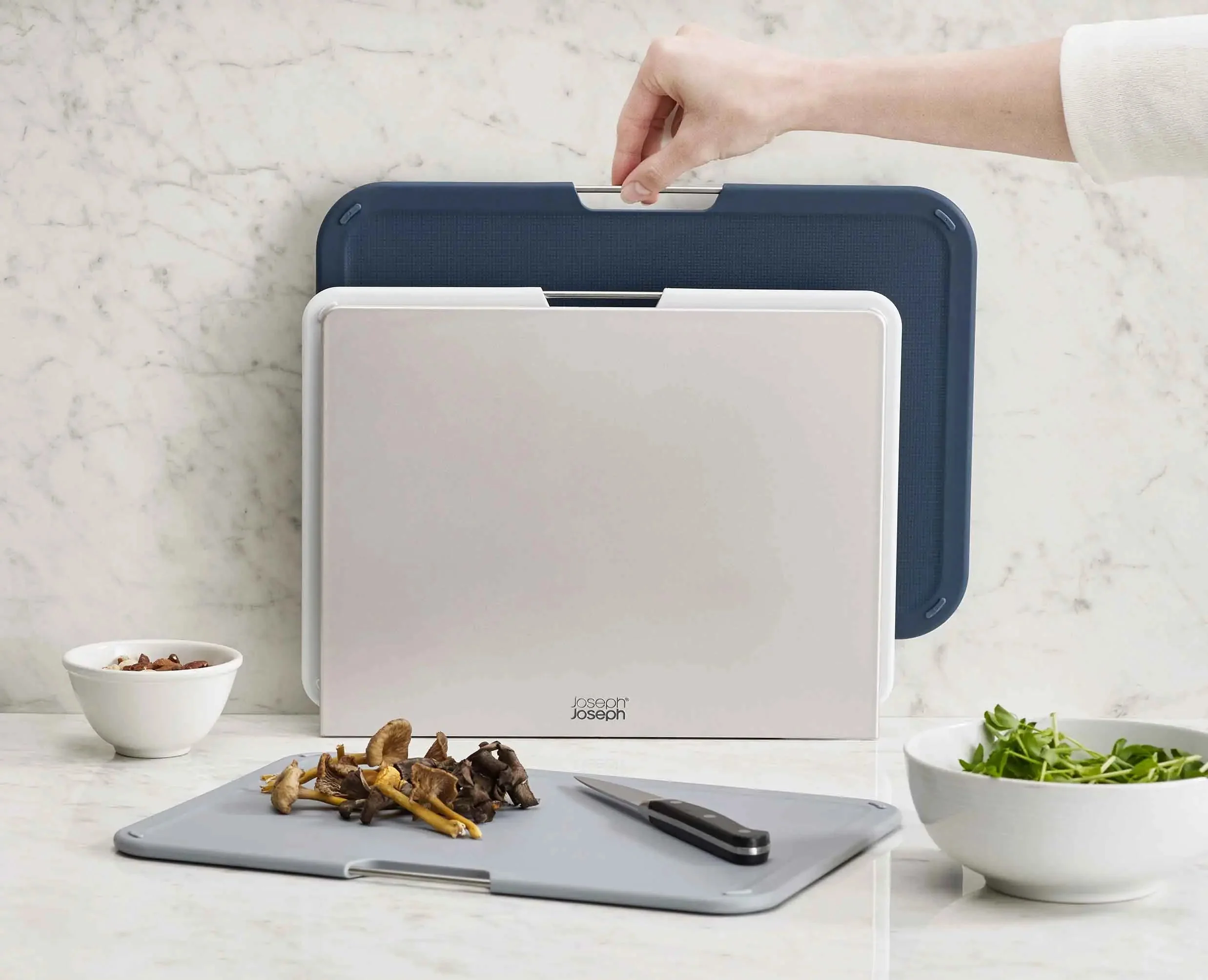 Nest™ Boards 3-piece Grey Chopping Board Set - Image 3