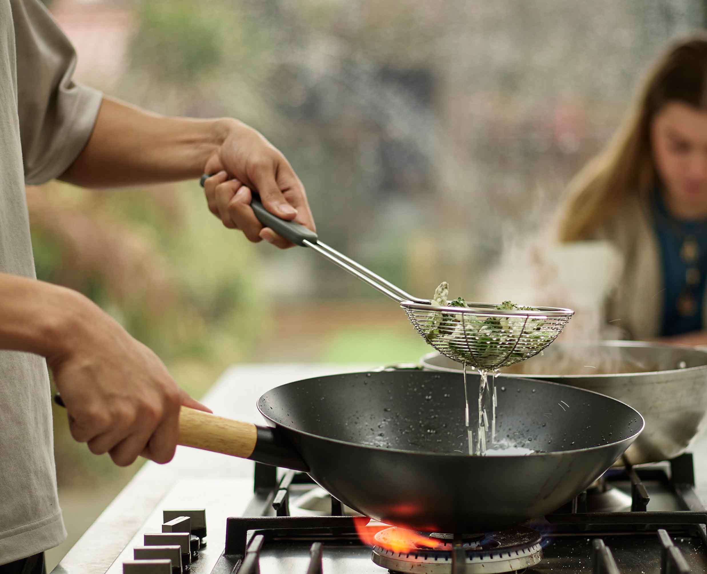 Nest™ Fusion 3-piece Black Wok Utensil Set - Image 5