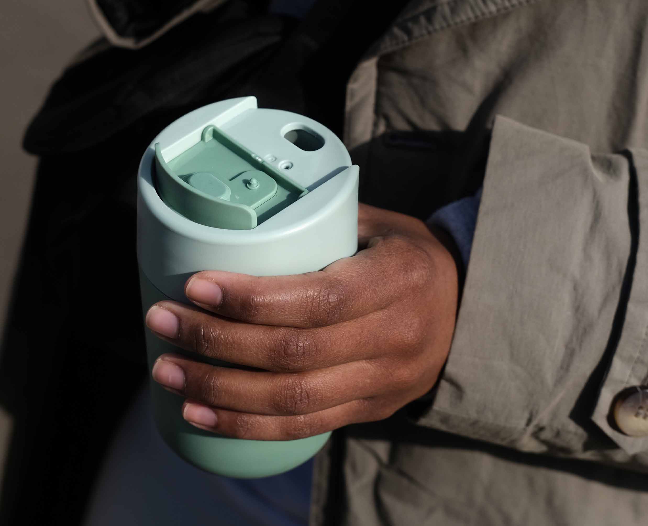 Sipp™ Green Travel Mug with Hygienic Lid 340ml - Image 3