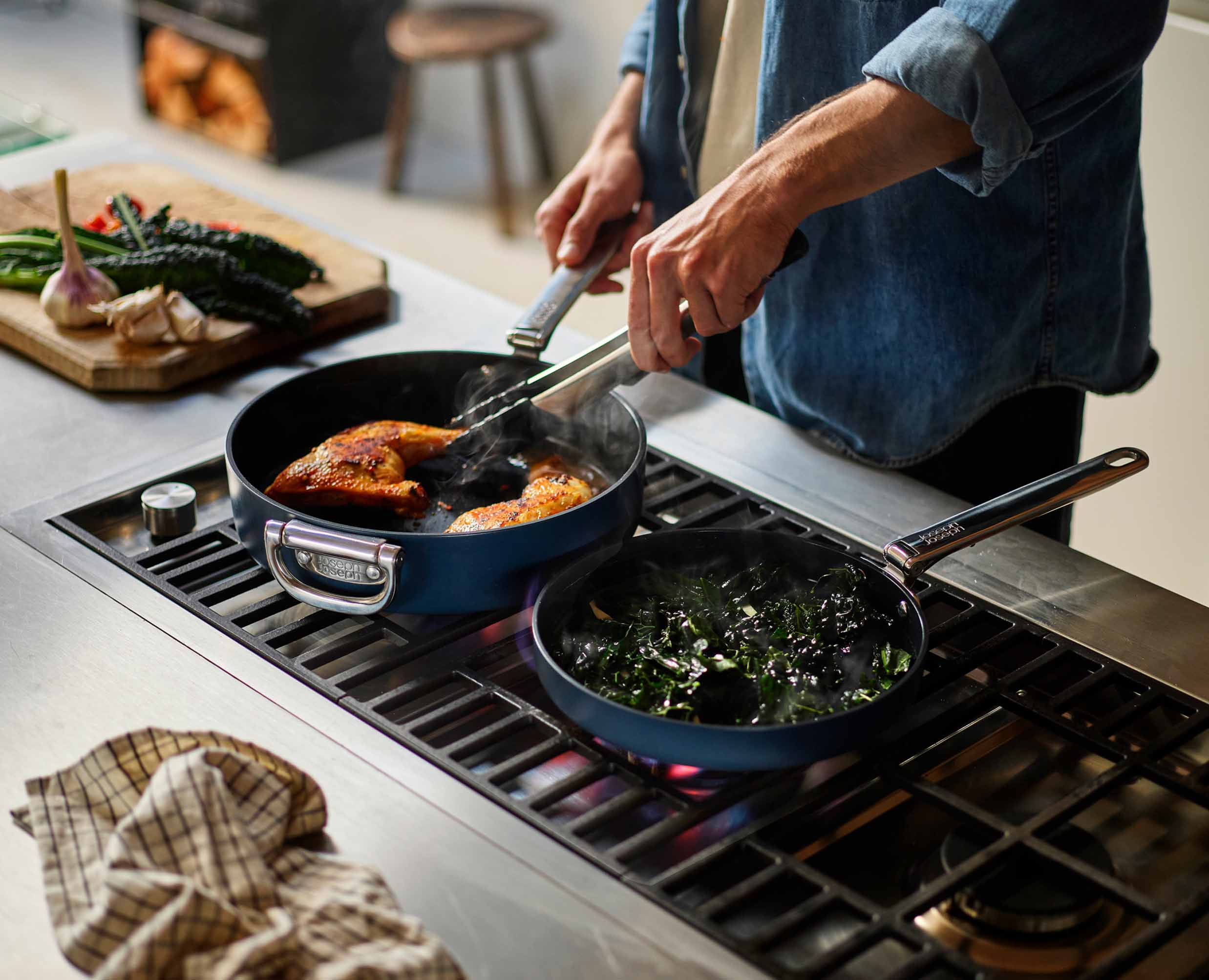 Space Folding Handle Ceramic Non-stick 28cm Blue Frying Pan - Image 3