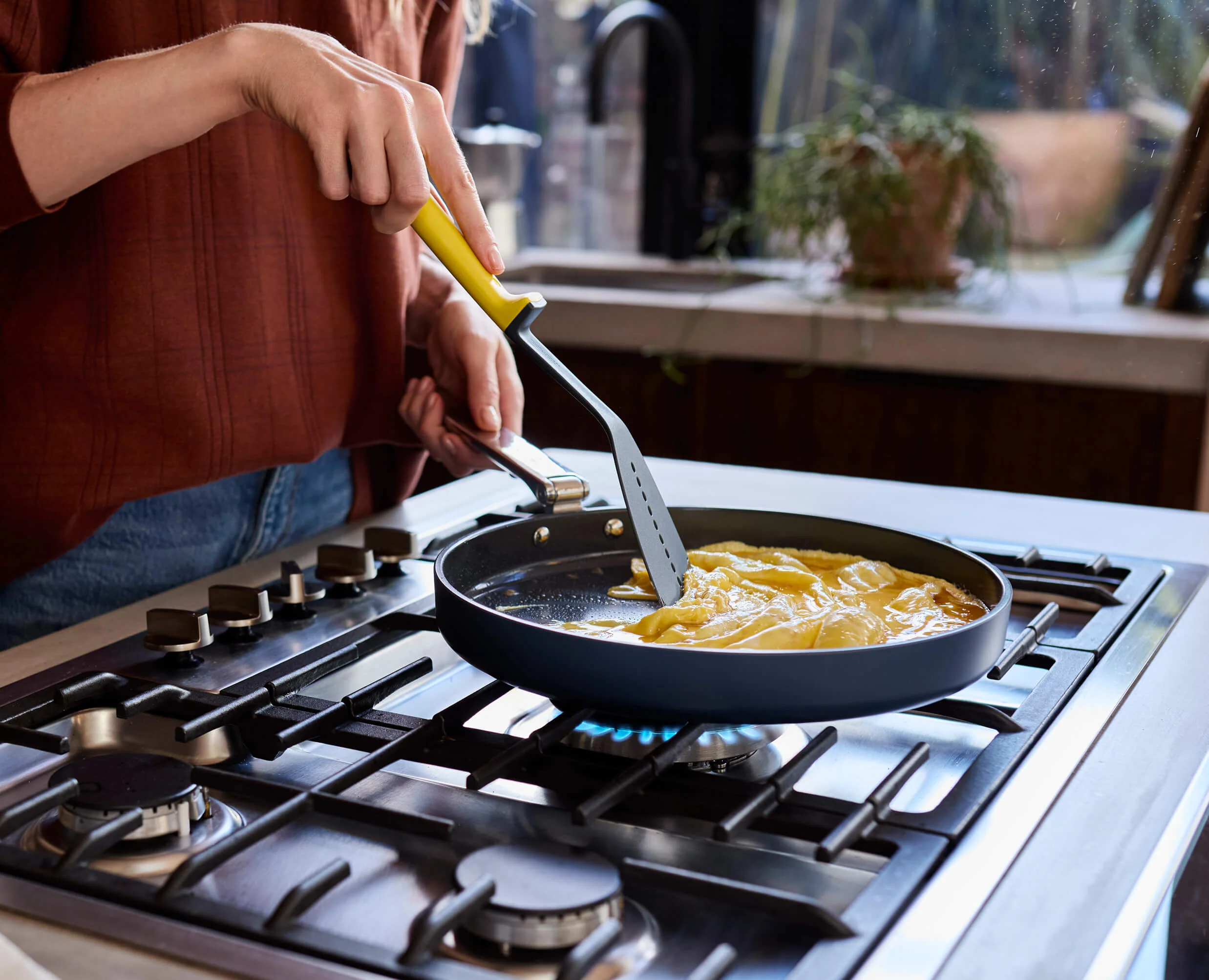 Space Folding Handle Non-Stick 28cm Blue Shallow Frying Pan - Image 4