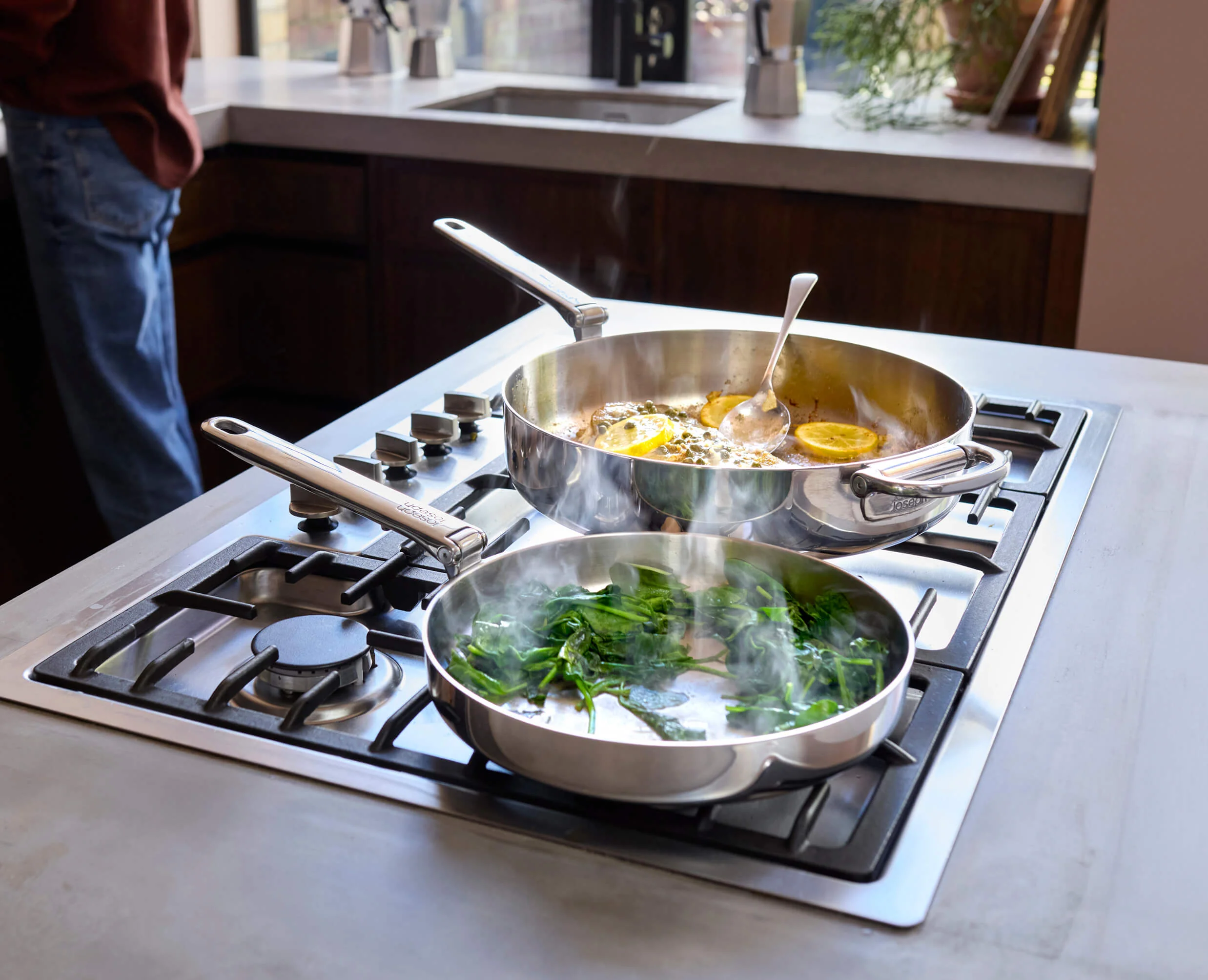 Space Steel Folding Handle 28cm Saute Pan & Lid - Image 2