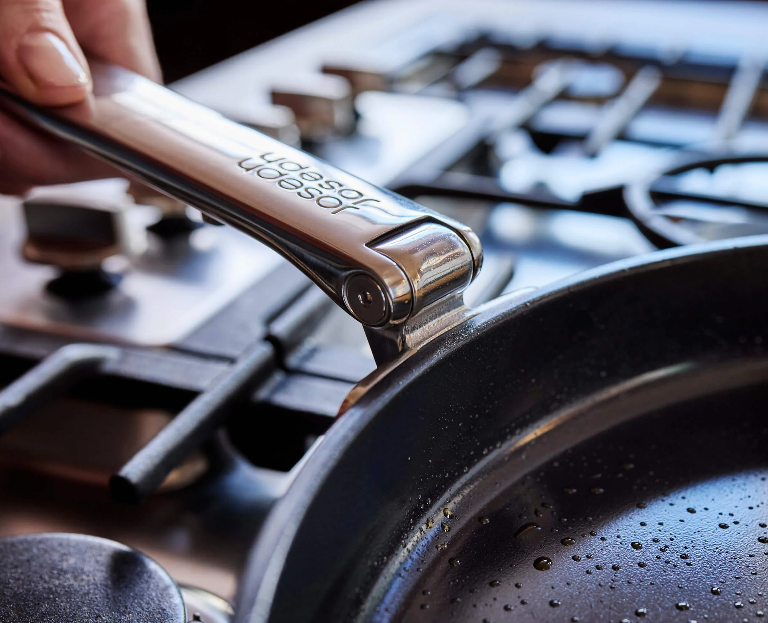 Space Steel Folding Handle Non-Stick 2-piece Frying Pan Set - Image 4