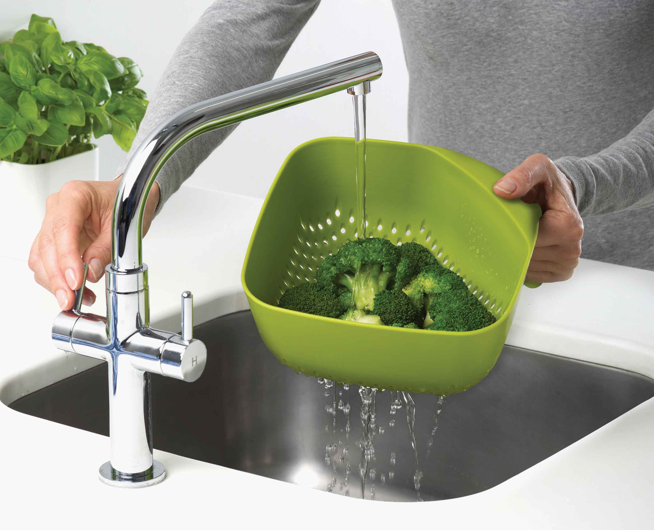 Square Green Colander - Image 4