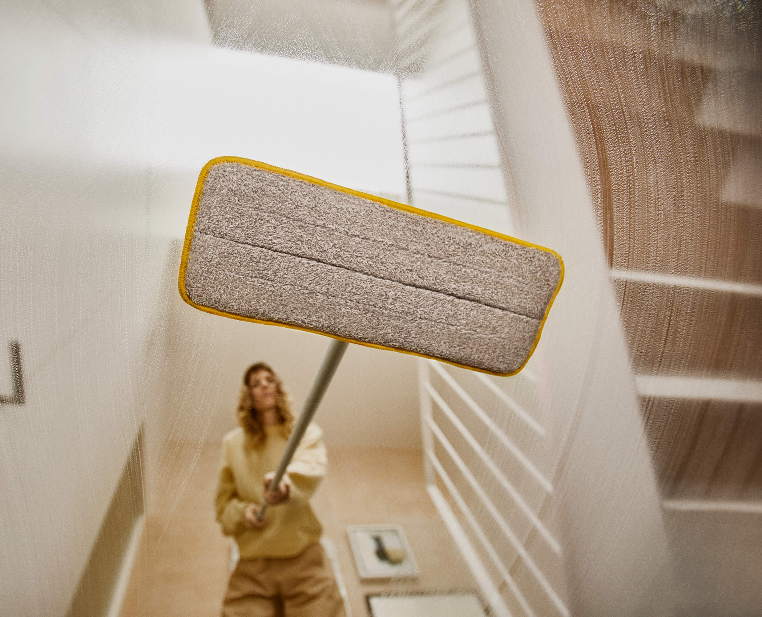 UltraClean Pack of 2 Mop Replacement Pads - Image 4