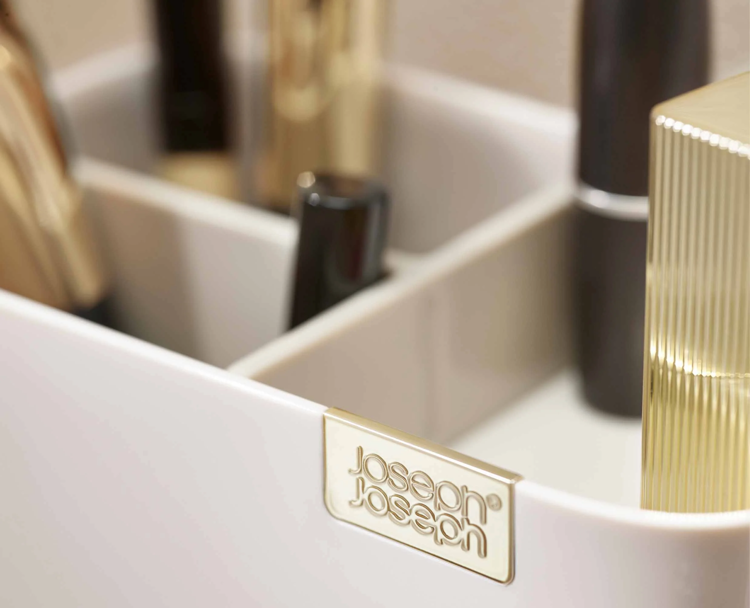 Viva Compact Cosmetic Organiser with Drawer - Image 7